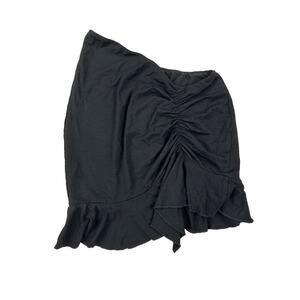 Finesse -  Asymmetrical Frill Mini Skirt in Black